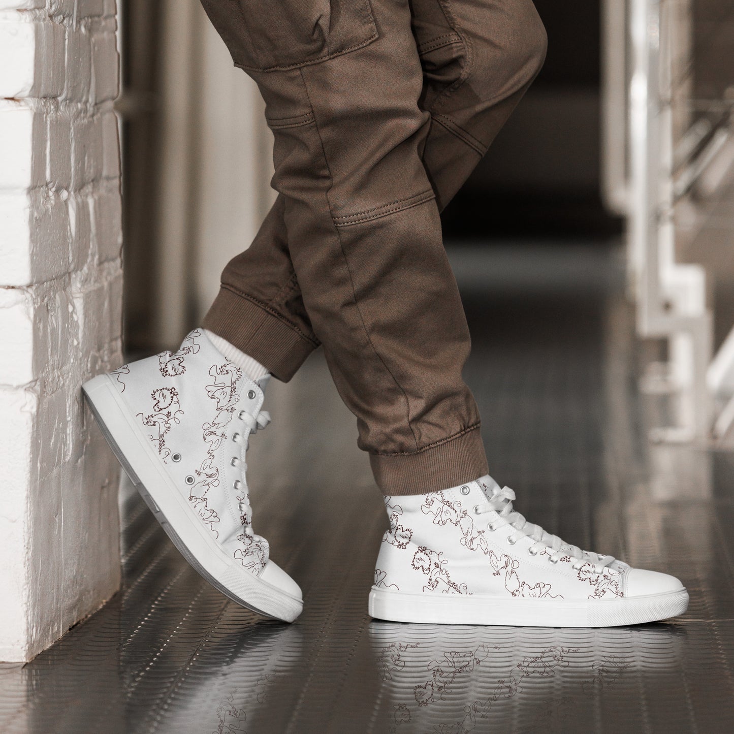 Chicken Minimalist Men’s high top canvas shoes